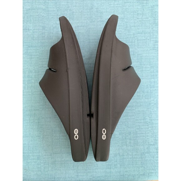 OOfos OOah Unisex Men 10 Women 12 Black Sport Recovery Slide Flip Flop Sandal - Picture 4 of 8
